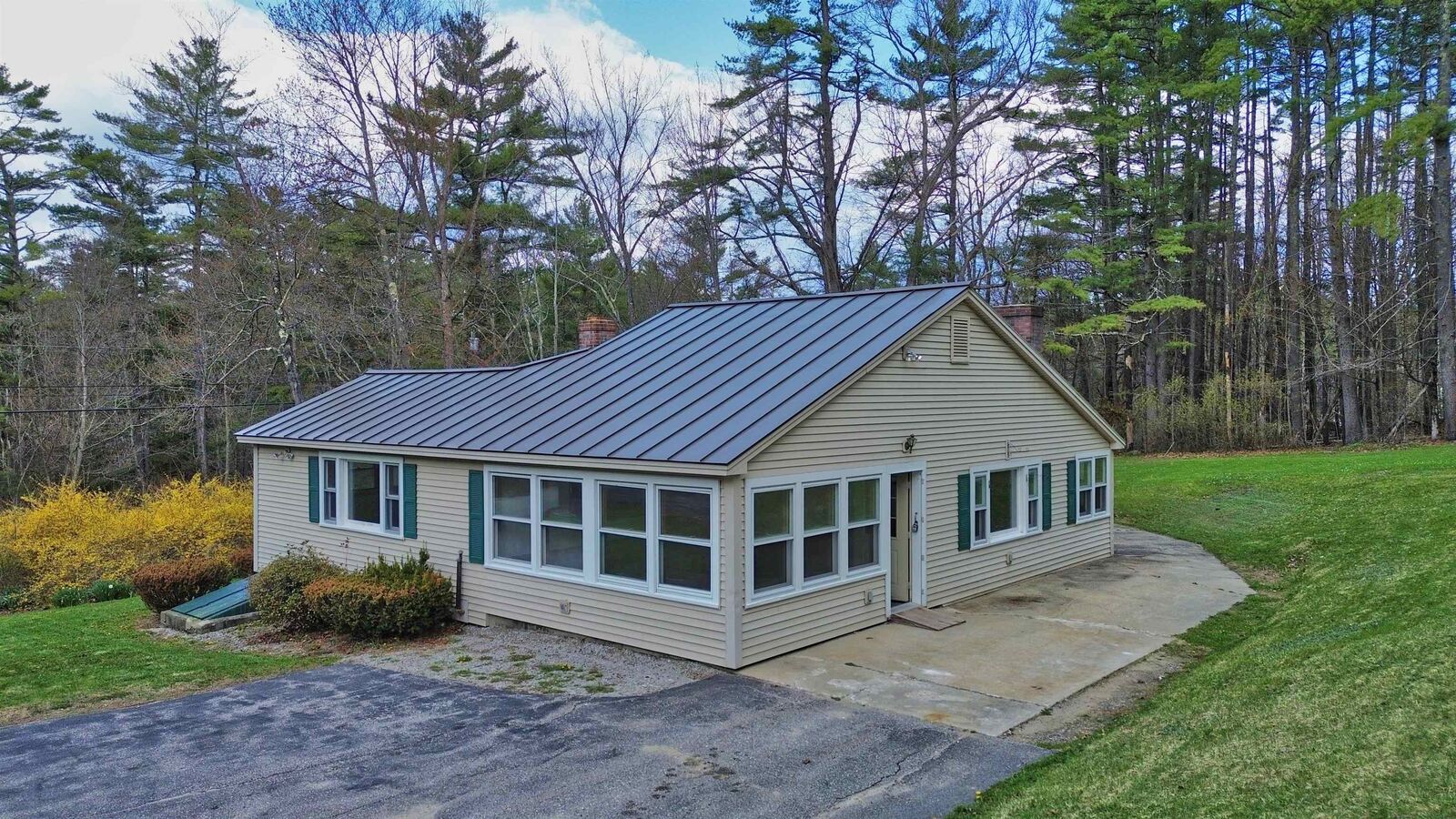 Property Photo:  456 Salisbury Road  NH 03235 
