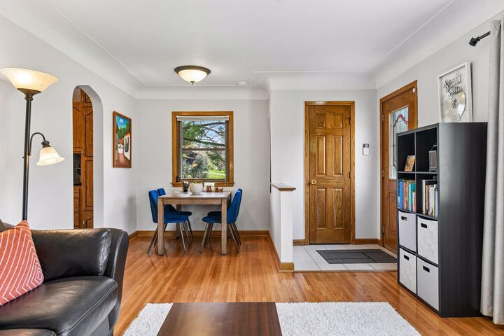 Property Photo: 3001 Groveland School Road MN 55391