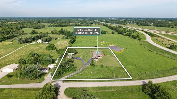 Property Photo:  12923 Galyean Road  AR 72712 
