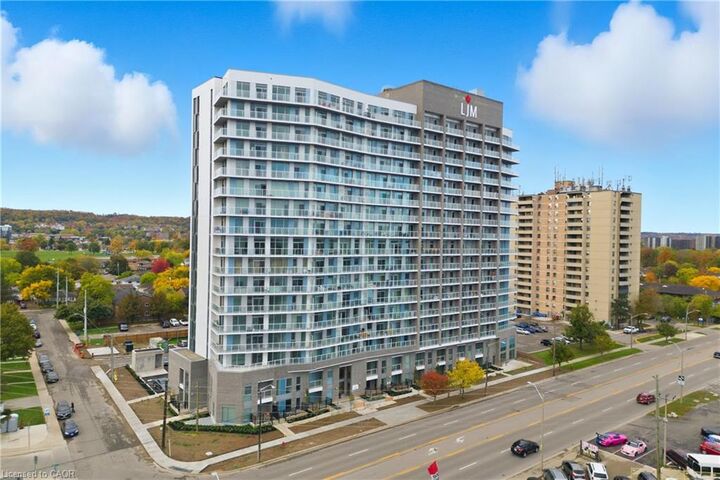 Property Photo:  2782 Barton Street E 513  ON L8E 2J8 