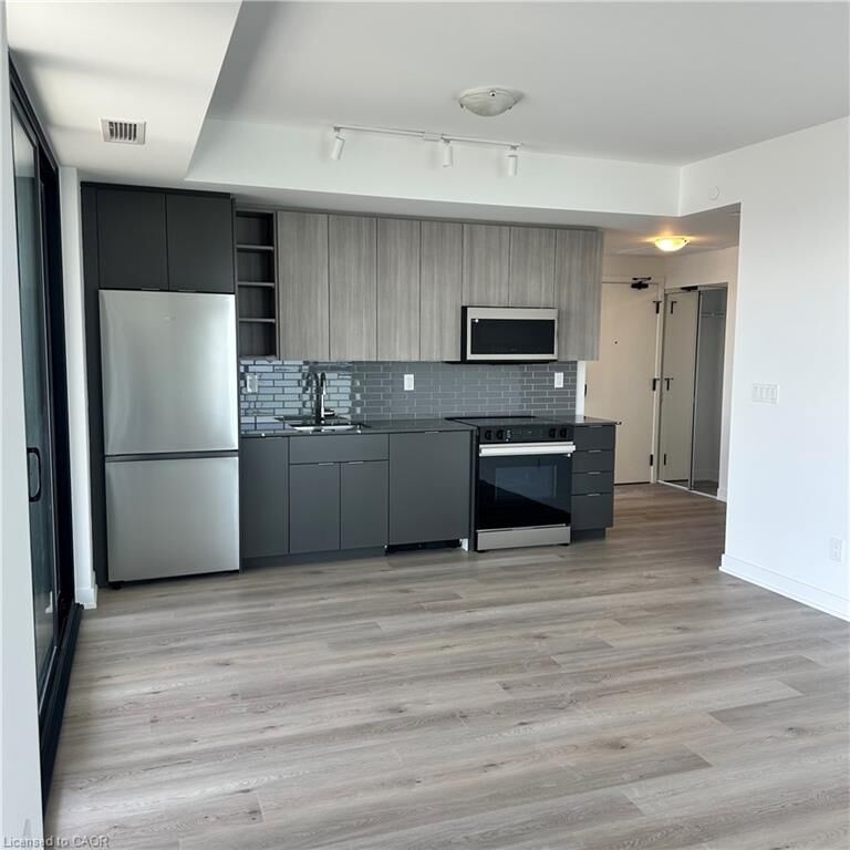 Property Photo:  2075 Lakeshore Road 1908  ON L7R 1E2 