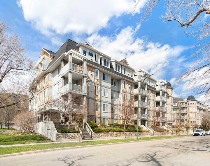 Property Photo:  2419 Erlton Road SW 303  AB T2S 3B8 