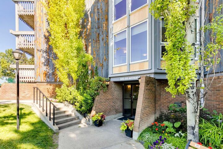 Property Photo: 820 89 Avenue SW 131 AB T2V 4N9