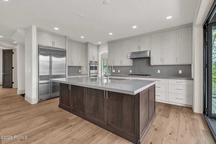Property Photo:  8905 Daybreaker Dr  UT 84098 