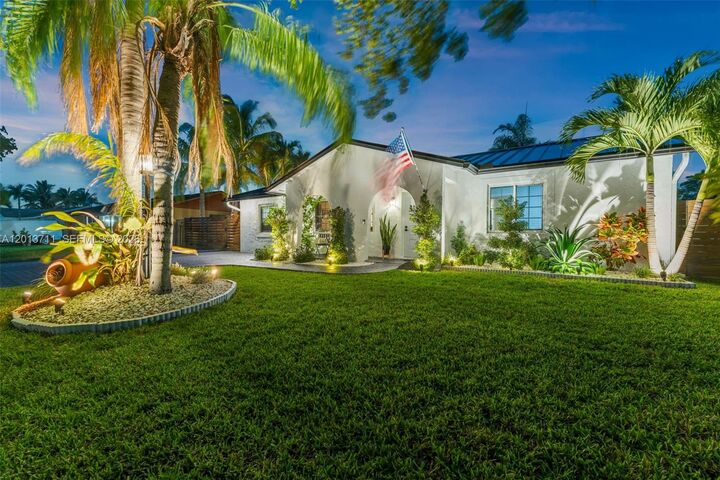Property Photo:  6651 SW 148th Court  FL 33193 