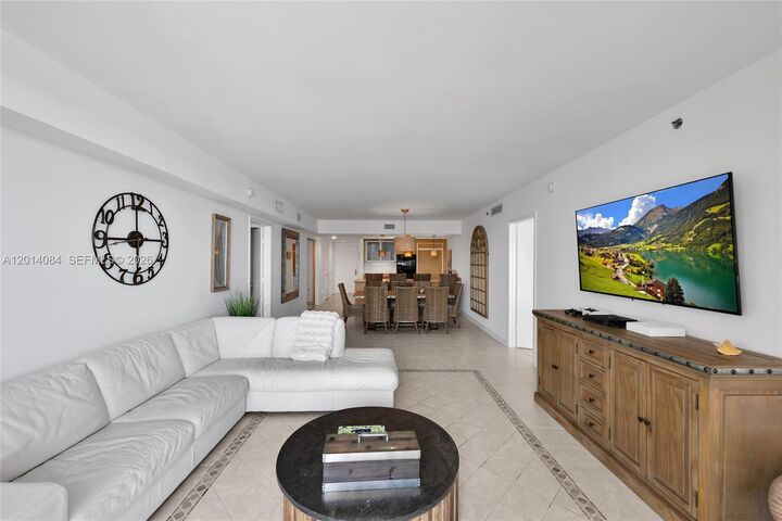 Property Photo:  1830 S Ocean Dr 1703  FL 33009 