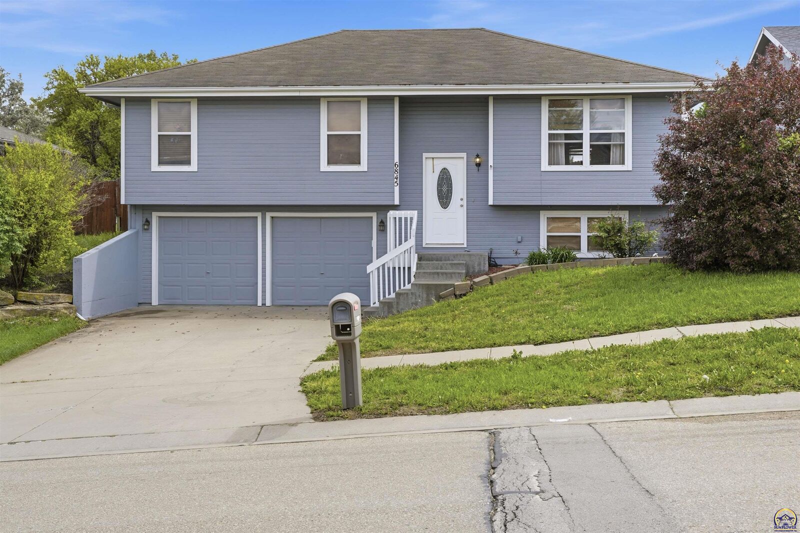 Property Photo:  6845 SW 18th St  KS 66615 