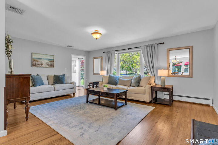 Property Photo:  44 Palmer Woods Circle  CT 06405 