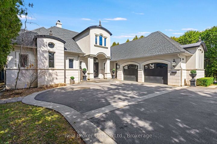 4507 Lakeshore Road — photo 1
