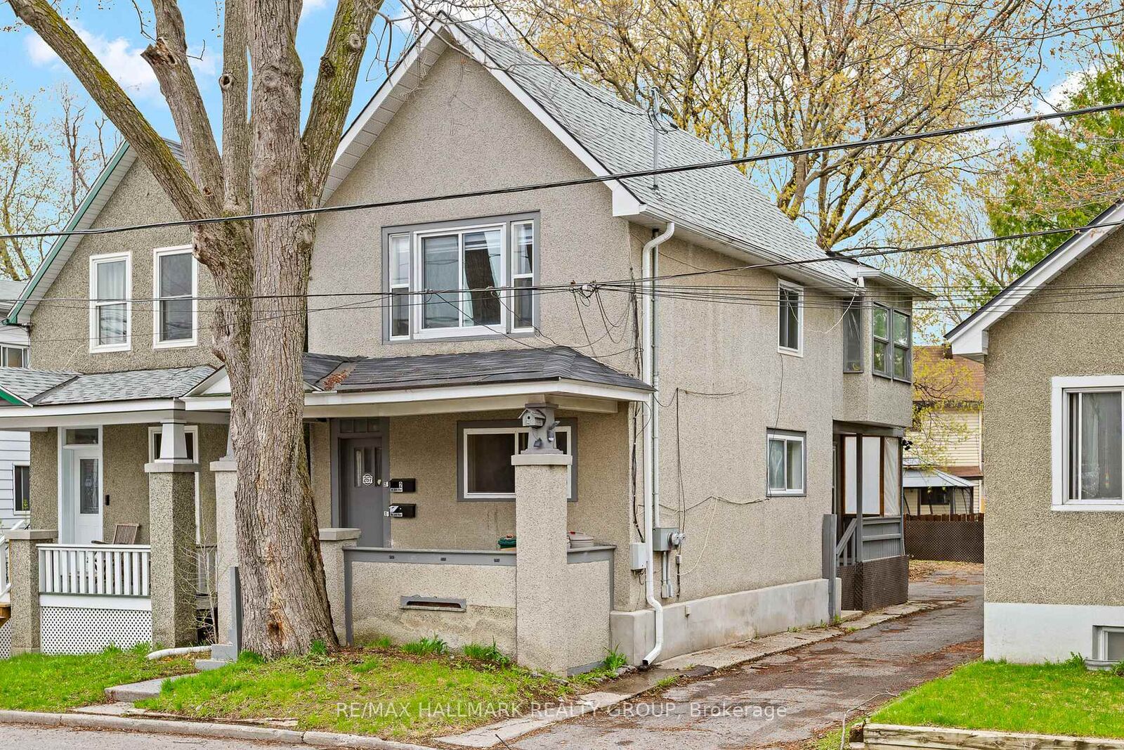 Property Photo:  267 Park Street  ON K1L 7G9 
