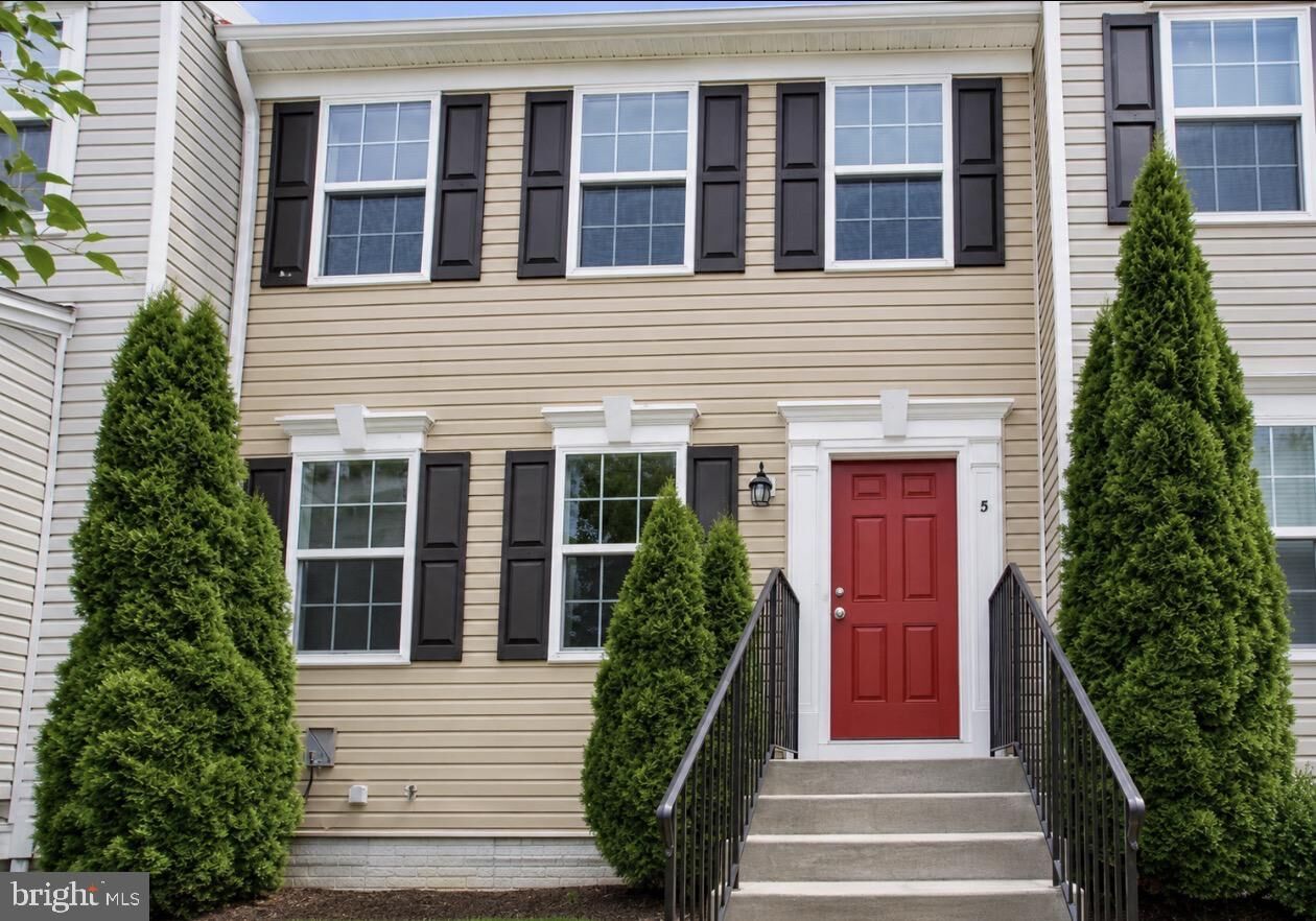 Property Photo:  5 Salvatore Court  PA 17603 