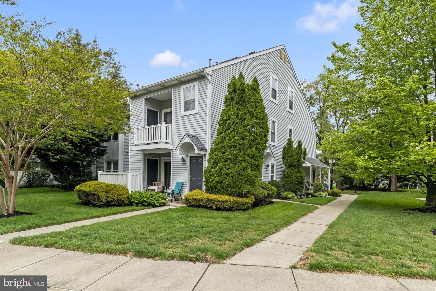 Property Photo:  