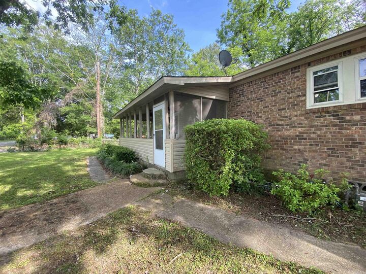 Property Photo: 164 E Main Street AR 71724