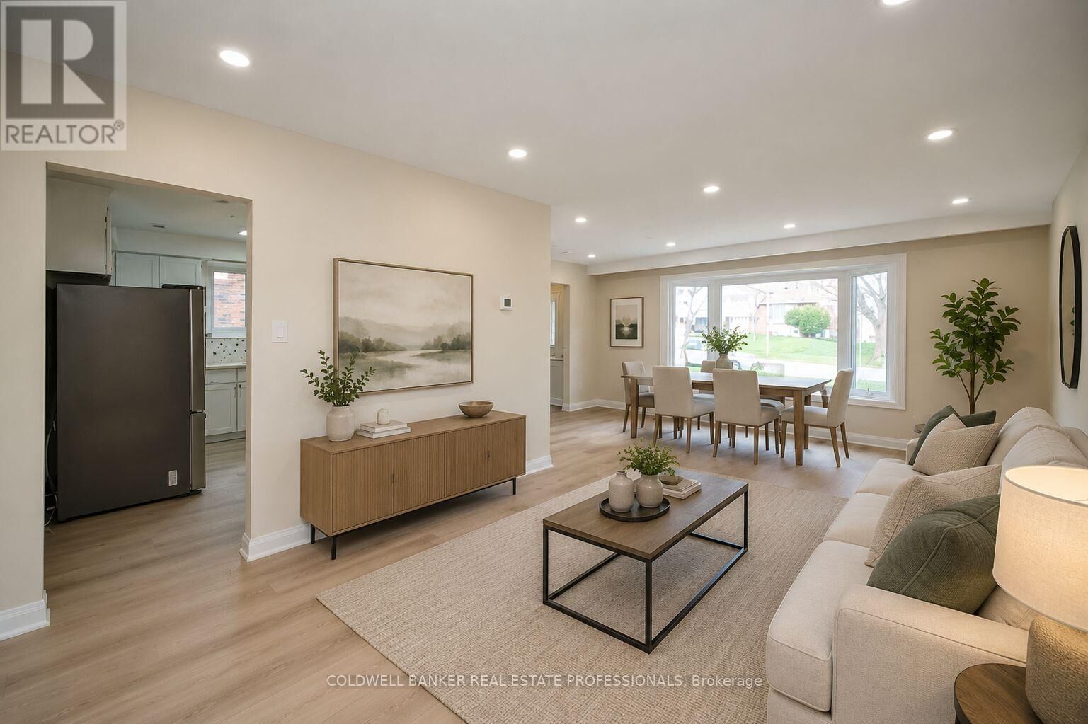Property Photo:  133 Clover Ridge Drive East  ON L1S 1H3 