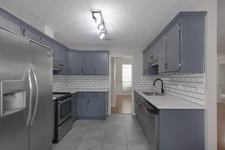 Property Photo:  20 Katie Drive  AL 36869 