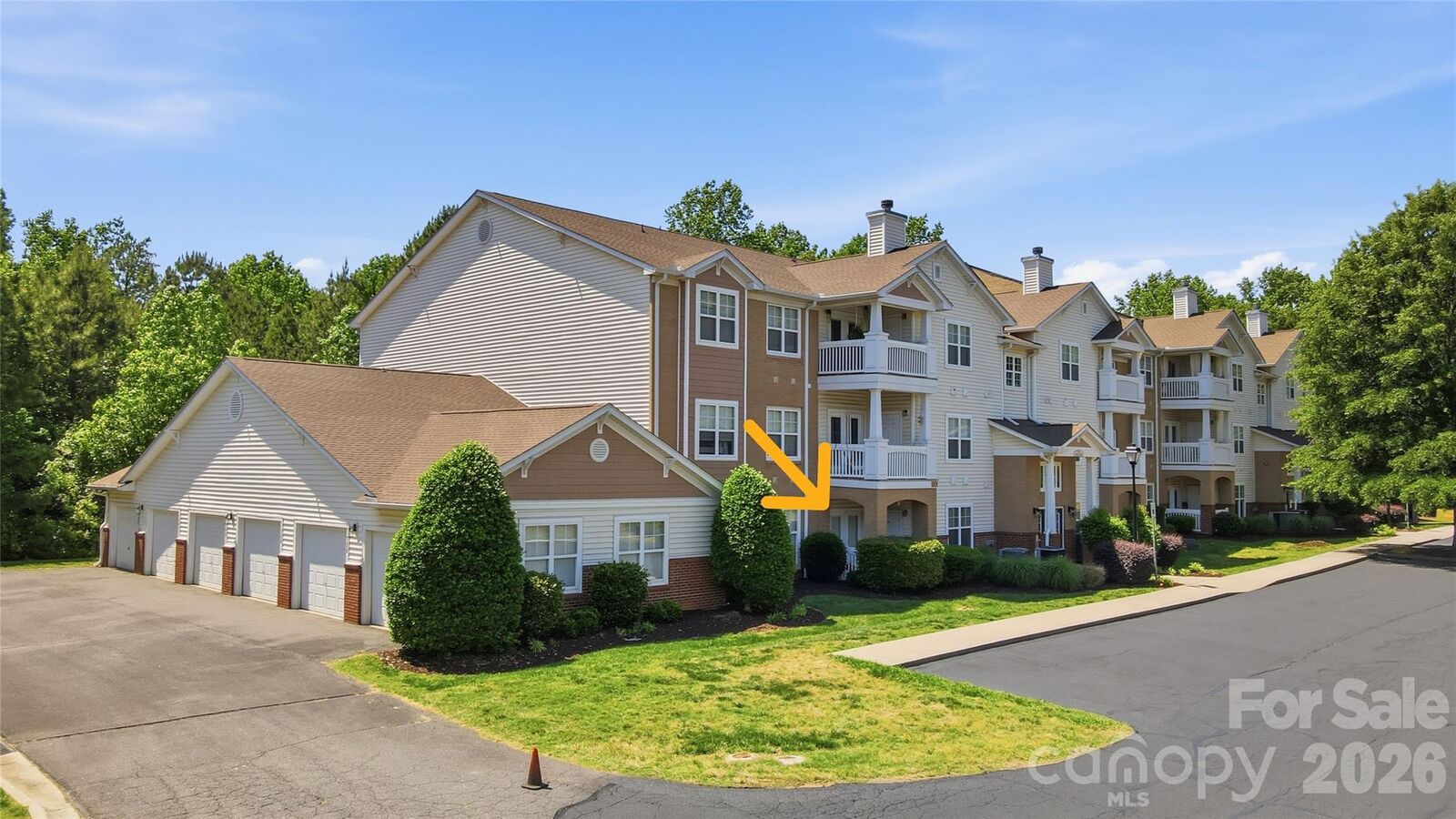 Property Photo:  12425 Copper Mountain Boulevard 12425,Garage 188  NC 28277 