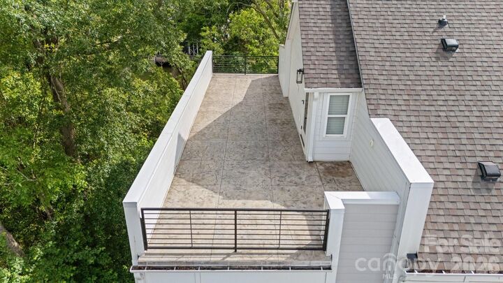 Property Photo:  5003 York Park Lane  NC 28217 