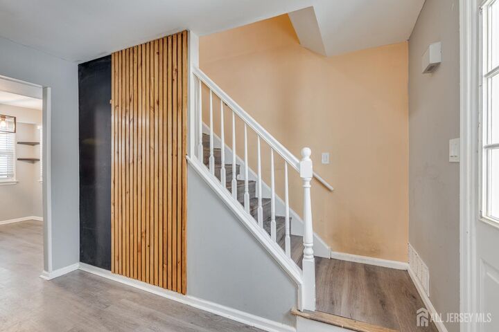 Property Photo:  45 Stratford Lane  NJ 08054 