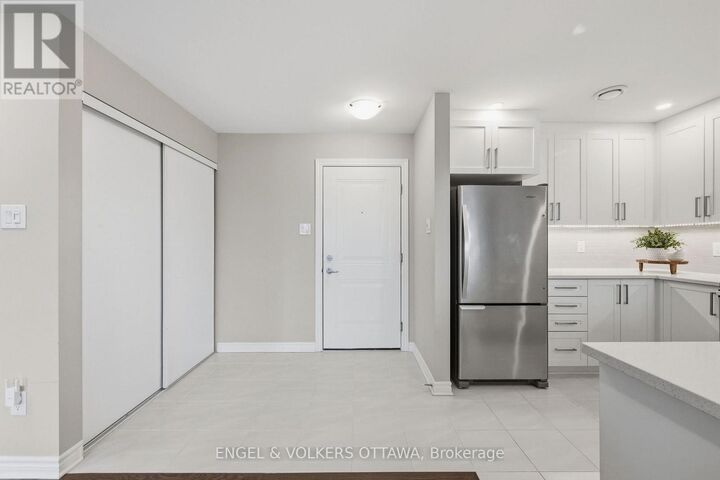 Property Photo:  365 Tribeca Private 10  ON K2J 6B4 