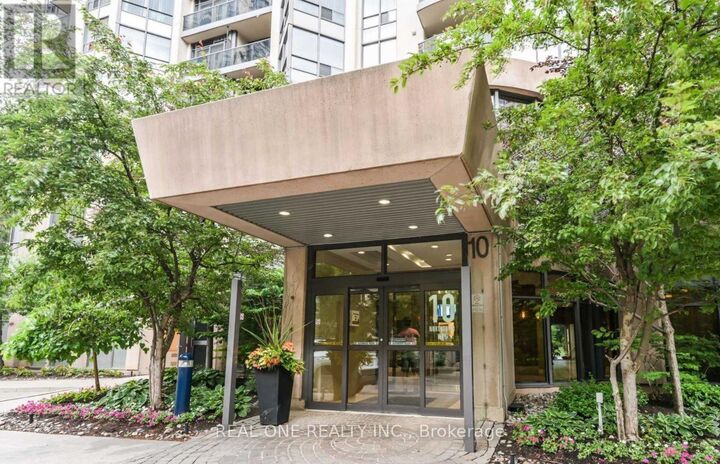Property Photo:  10 Northtown Way 1309  ON M2N 7L4 