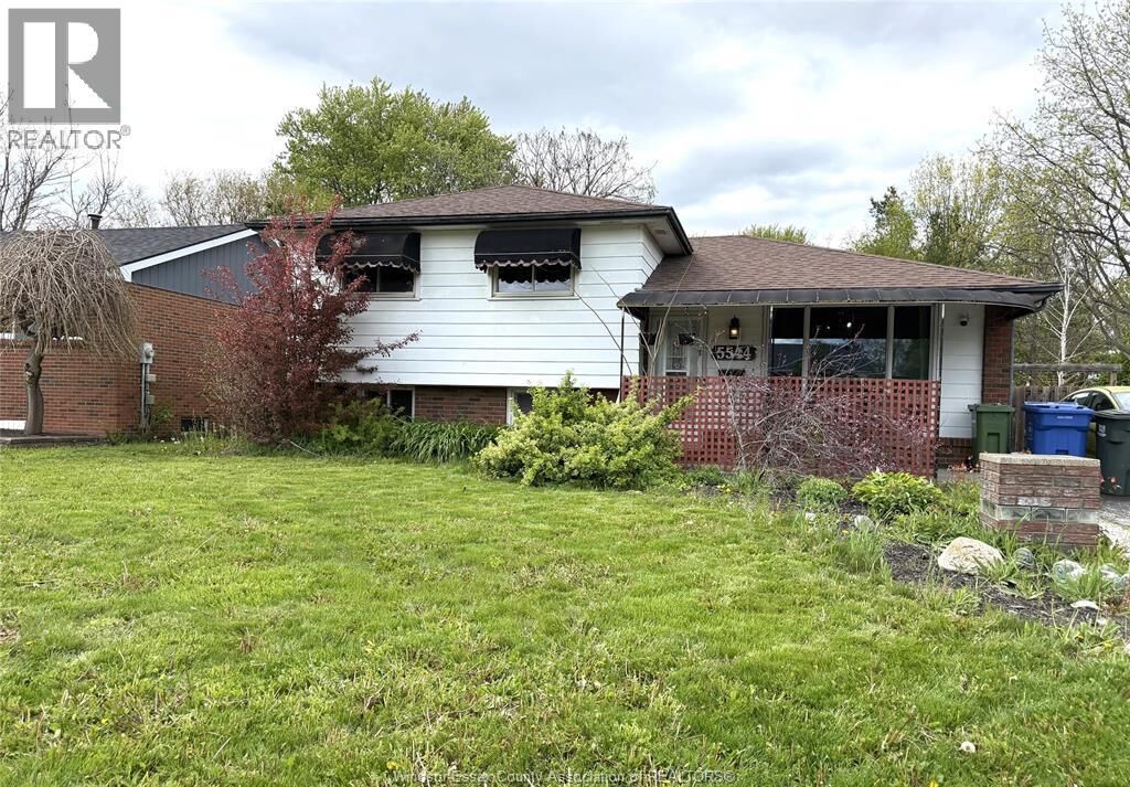 Property Photo:  5544 Baldwin Avenue  ON N8T 1L8 
