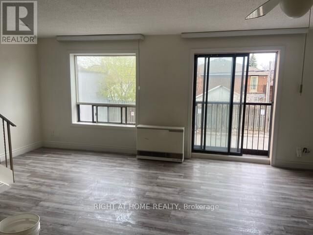 Property Photo:  3358 Lake Shore Boulevard West B  ON M8W 1M9 