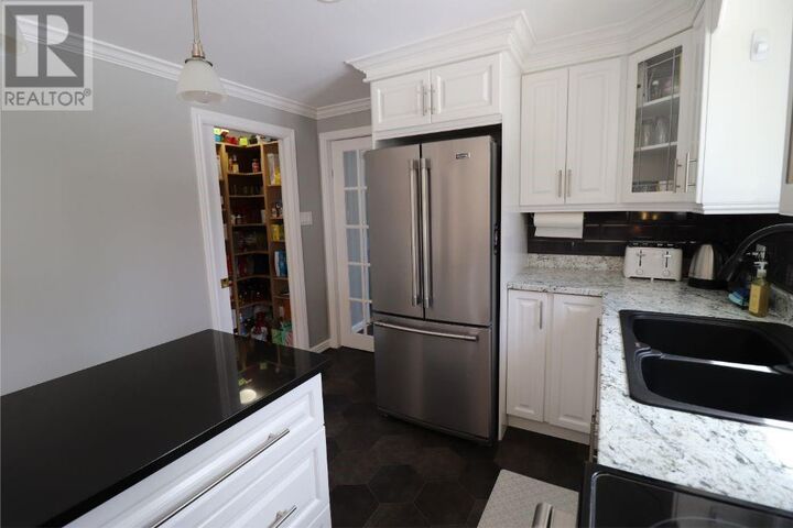 Property Photo:  6 Eight Avenue  NL A0L 1K0 