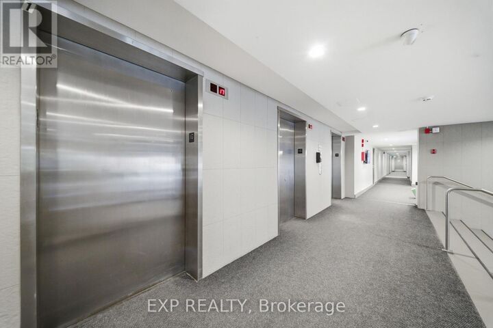 Property Photo:  665 Bathgate Drive 1004  ON K1K 3Y4 
