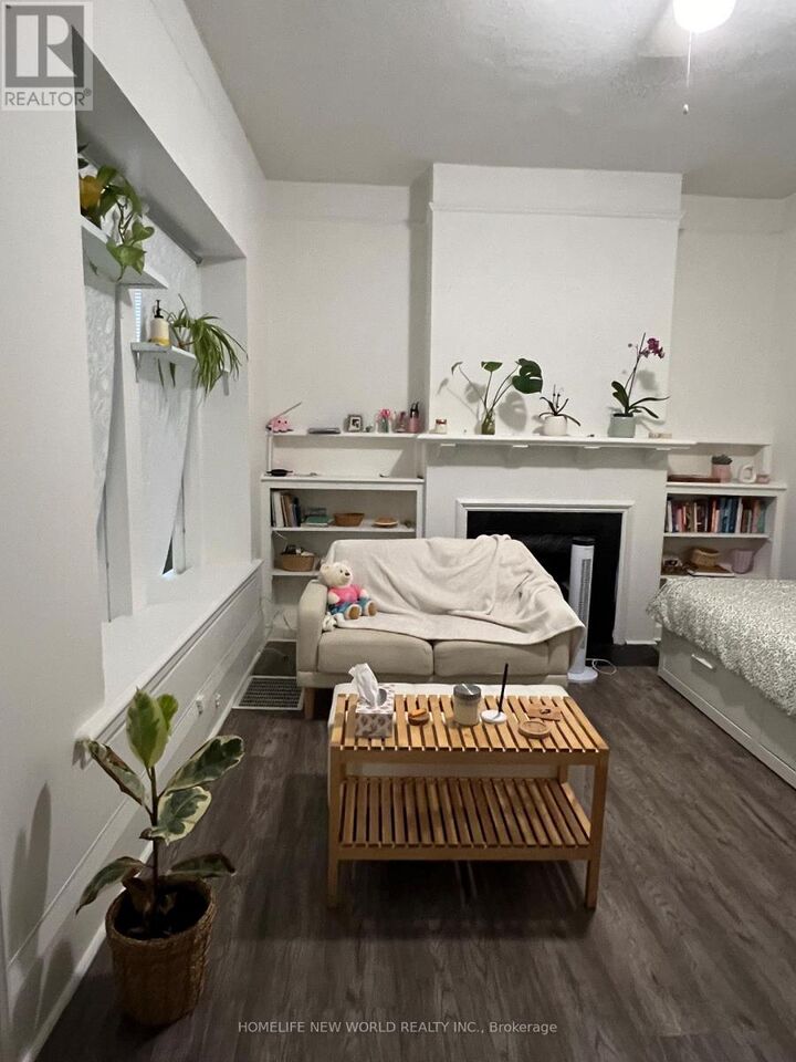 Property Photo:  96 Wheeler Avenue 1  ON M4L 3V2 