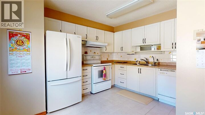 Property Photo:  4766 Queen Street  SK S4S 6G7 