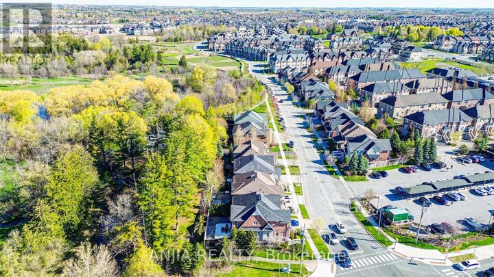 Property Photo:  2 Yorkton Boulevard  ON L6C 0J9 