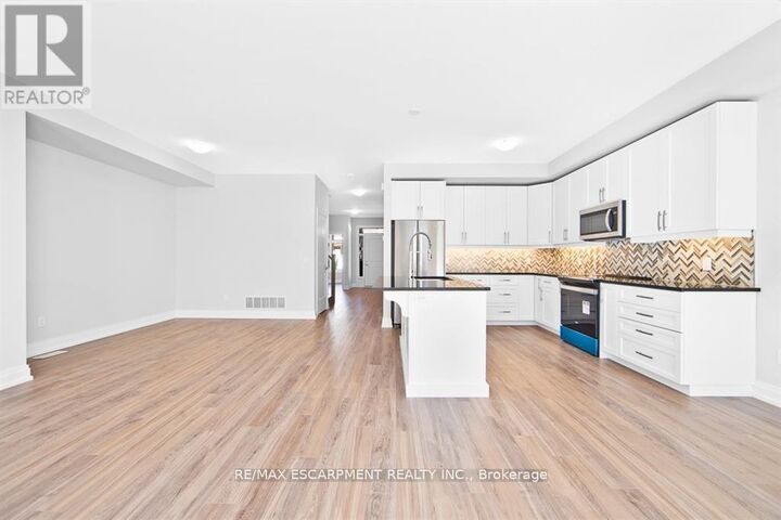Property Photo:  46 Kenesky Drive  ON L8B 1Y2 