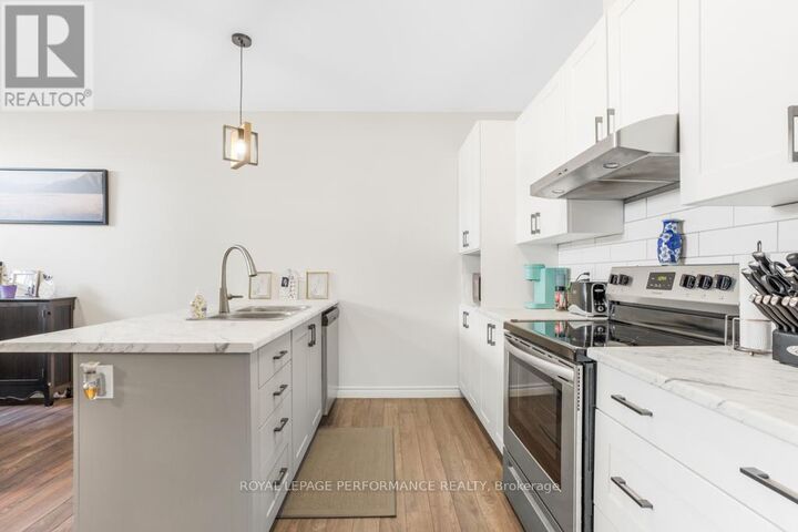 Property Photo:  6 Maxime Court A  ON K0A 2A0 