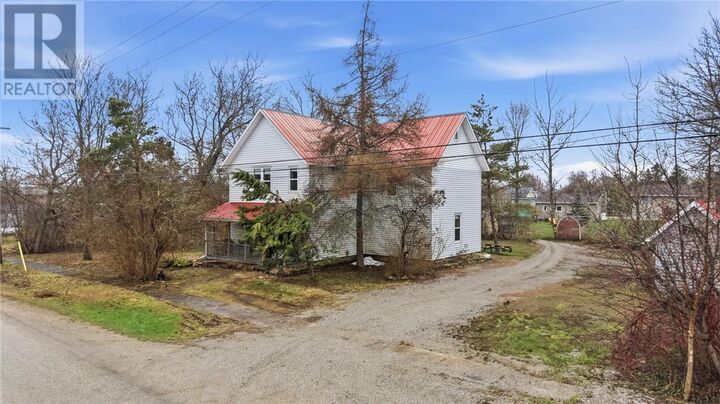 75 Wellington Street — photo 1