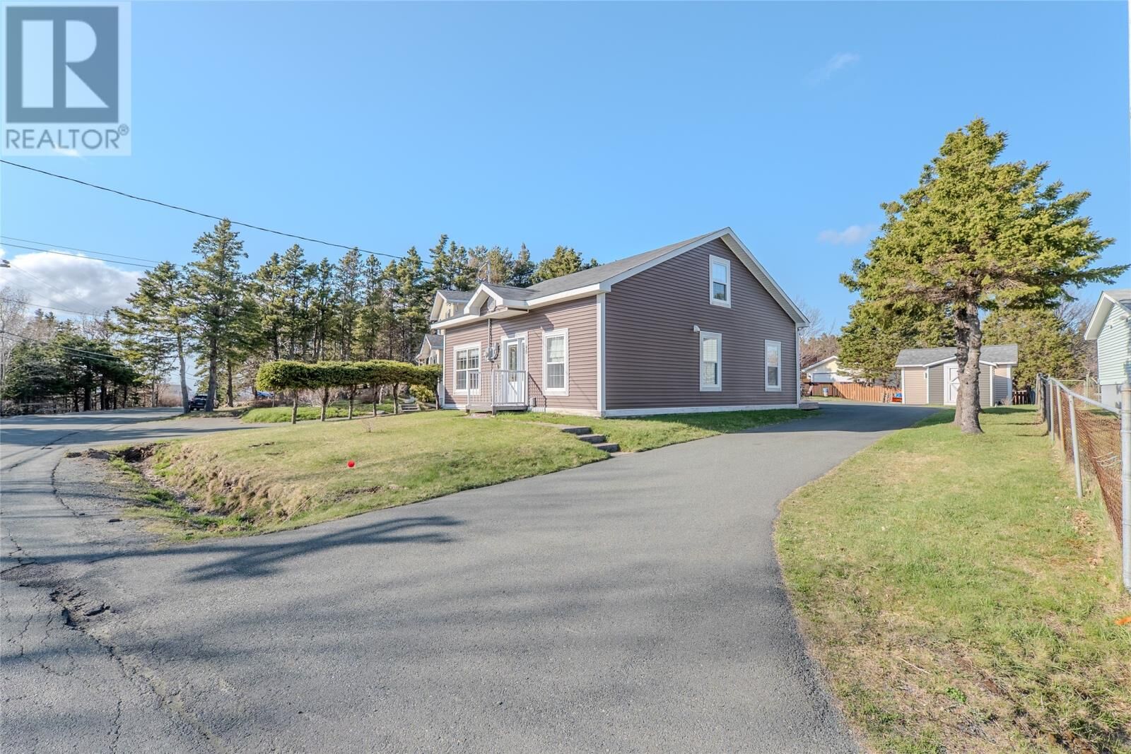 Property Photo:  48 Cherry Lane  NL A1W 3B3 