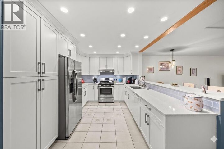 Property Photo:  19607 Somerset Drive  BC V3Y 2L4 