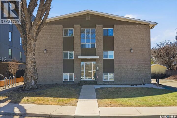 Property Photo:  303 208 Saskatchewan Crescent E  SK S7N 0K6 