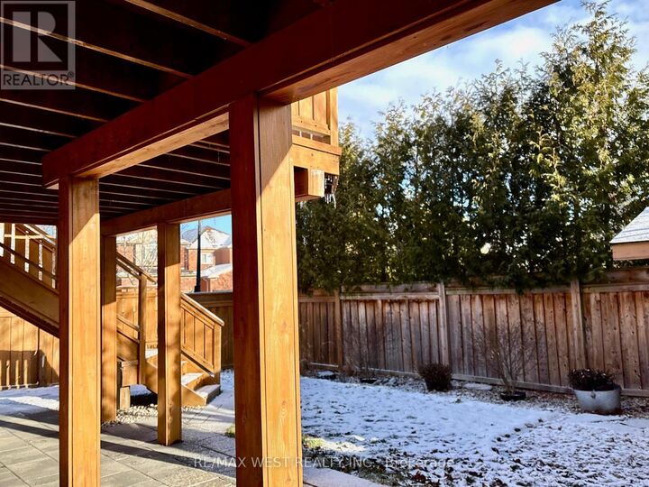 Property Photo:  463 Hewitt Circle Bsmt  ON L3X 2M1 