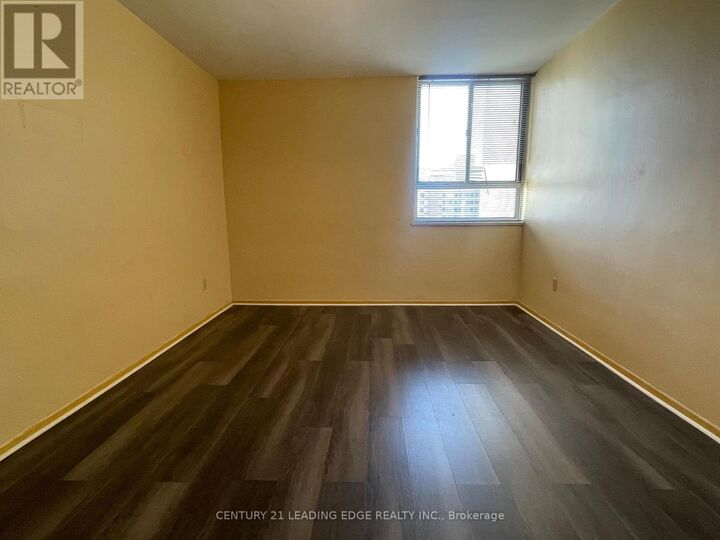 Property Photo:  5 Massey Square 2411  ON M4C 5L6 