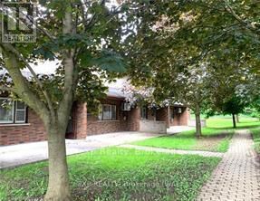 Property Photo:  217 Unit 6 McNab Street  ON N0G 2V0 