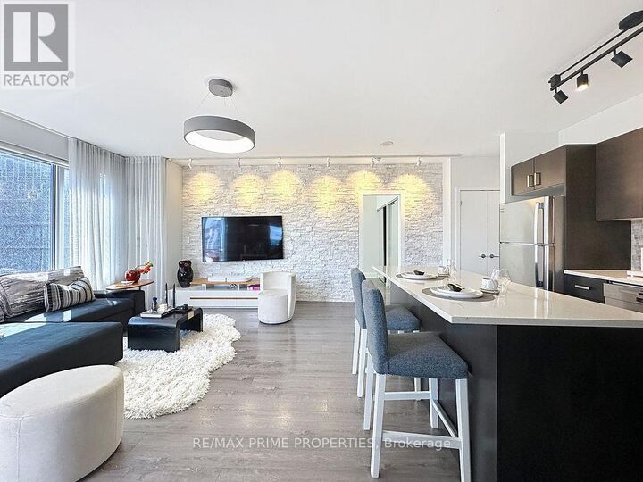 Property Photo:  59 East Liberty Street 710  ON M6K 3R1 