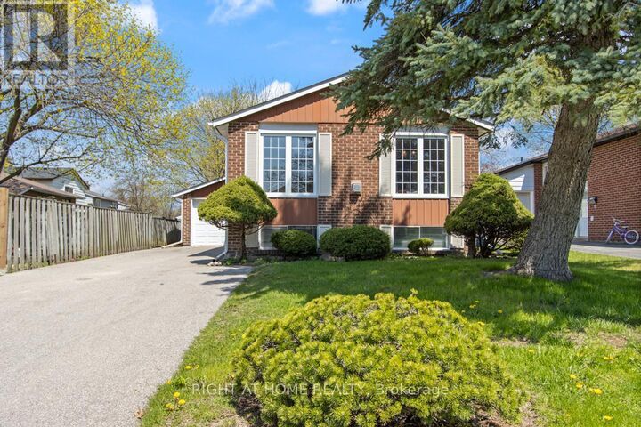 Property Photo:  169 William Roe Boulevard  ON L3Y 1B4 