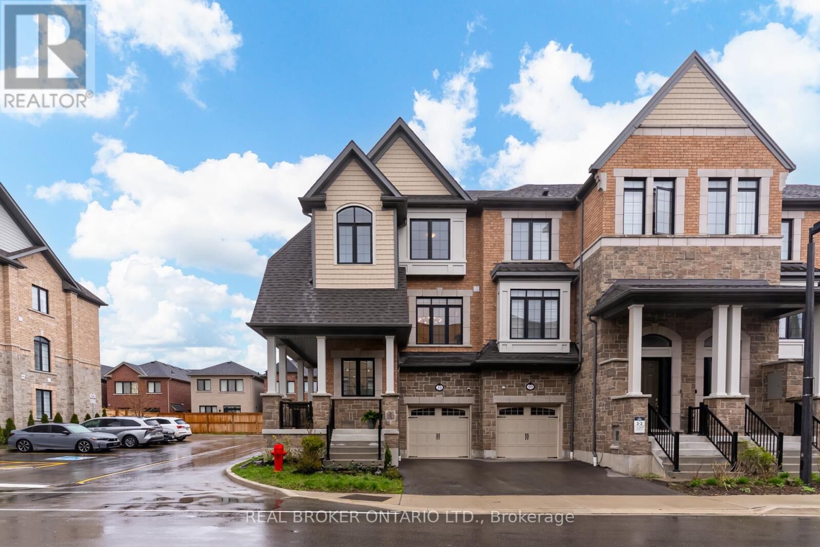 Property Photo:  12 Icemaker Way  ON L1P 0L5 