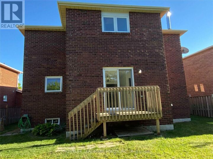 Property Photo:  102 Bernard Avenue  ON L4C 9Z5 