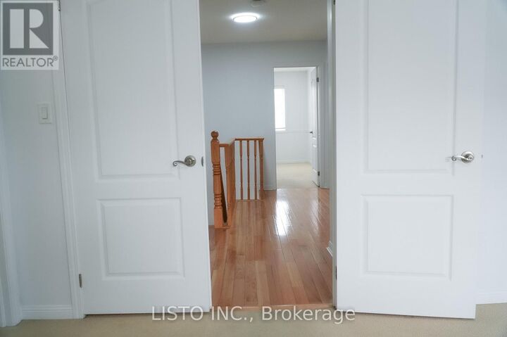 Property Photo:  128 Sweetwood Circle  ON L7A 2S2 
