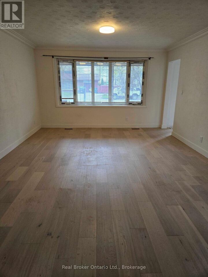 Property Photo:  61 Vanier Drive Main Level  ON N1G 2K9 