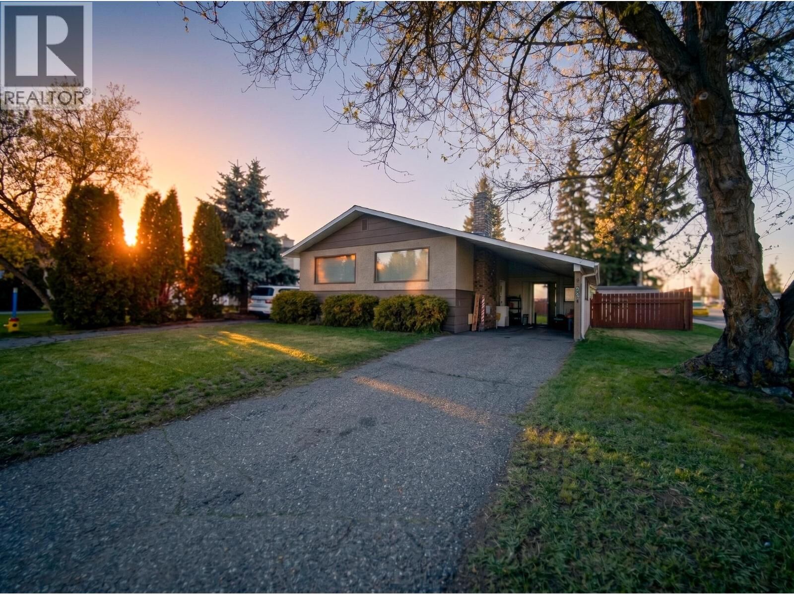 Property Photo:  4304 Chingee Avenue  BC V2M 4X9 