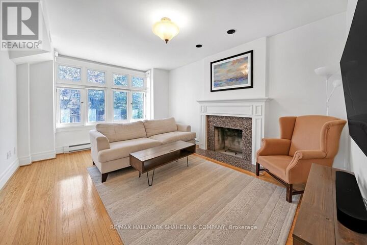 Property Photo:  12 Foxbar Road 2  ON M4V 2G6 