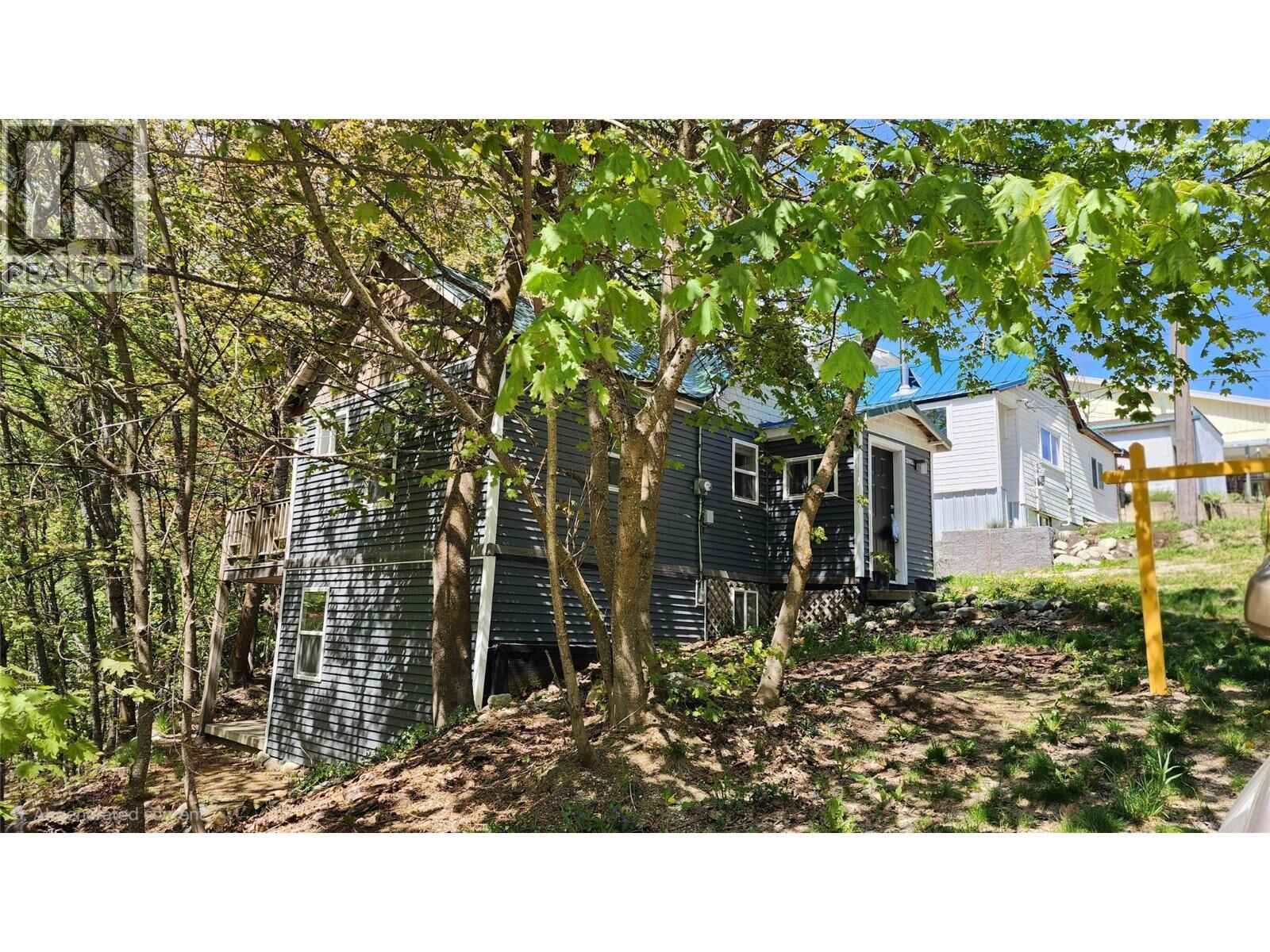 Property Photo: 2165 Spokane Street BC V0G 1Y0