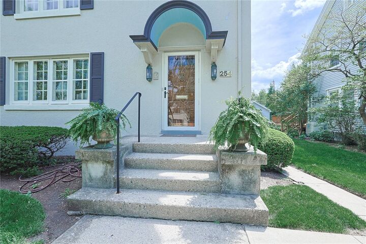 Property Photo: 254 Volusia Avenue OH 45409